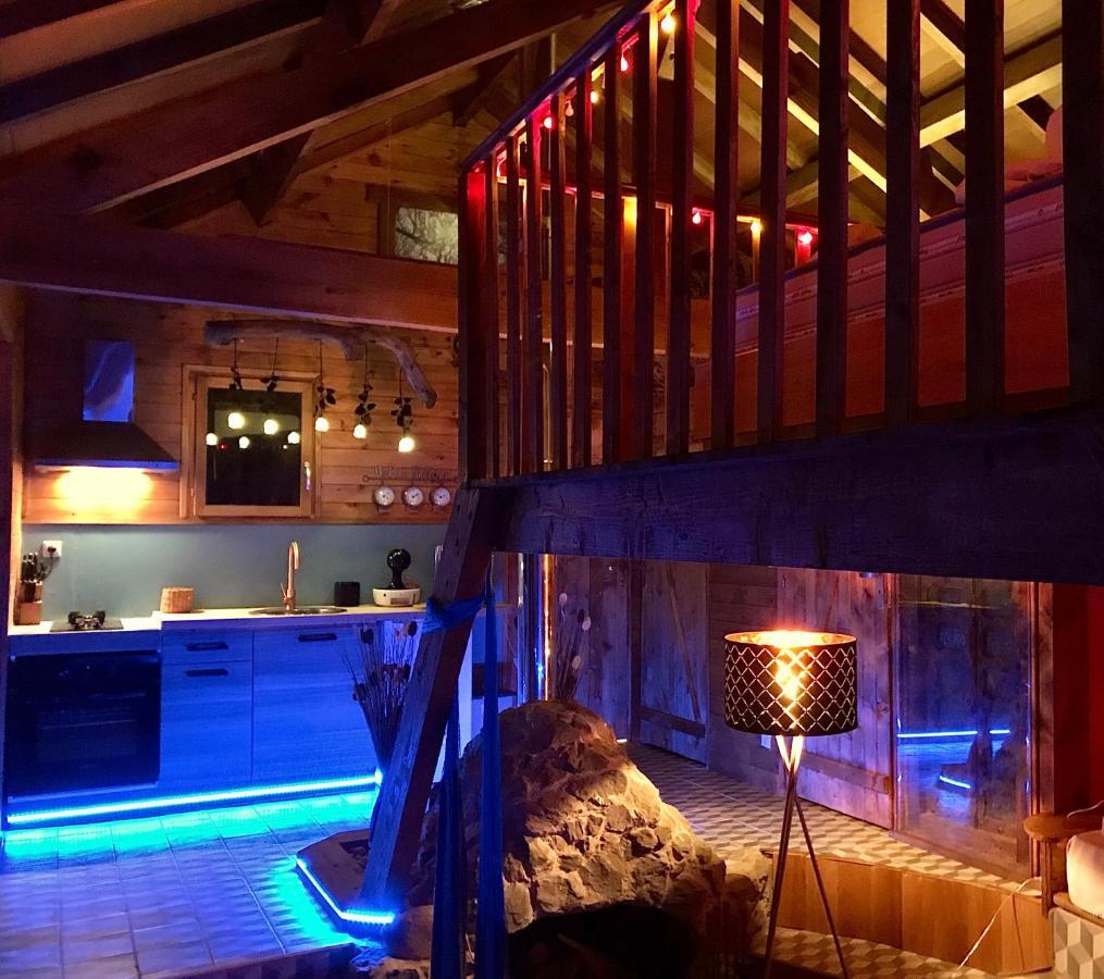 Villa Shangri-La At Concepts En Barousse Créchets Buitenkant foto